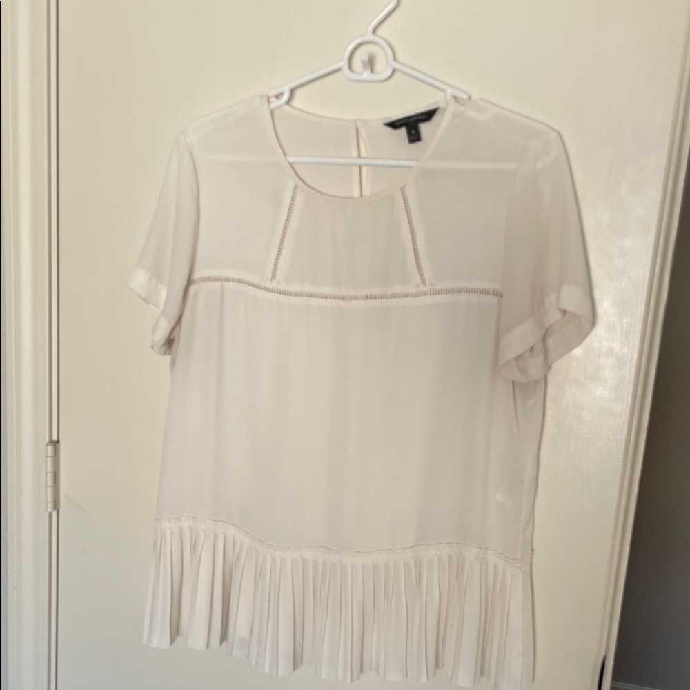 Banana Republic Elegant White Blouse with Pleated Hem